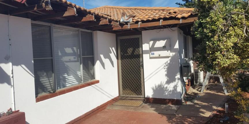 Asbestos eaves